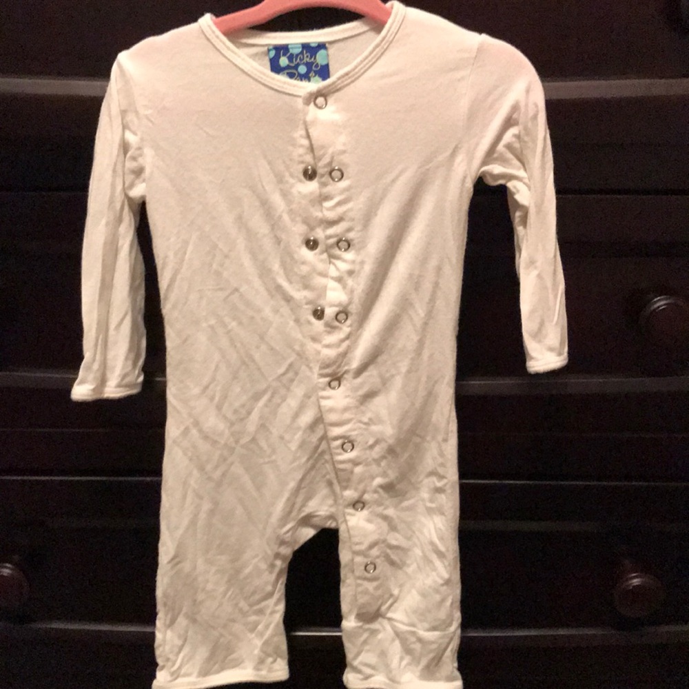 Adorable light cotton jammies
